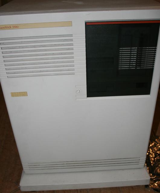 Front (door closed)
